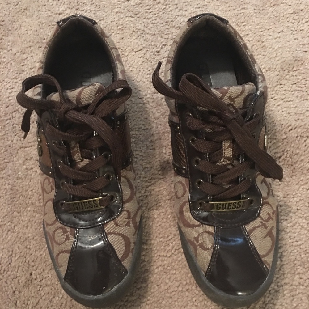 Guess Sneakers